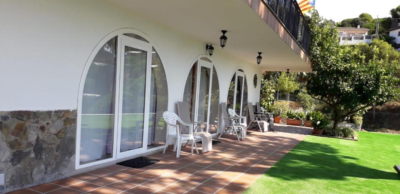 Sea-view Cozy Aptm W Amazing Pool & Trampoline For Kids! Appartement