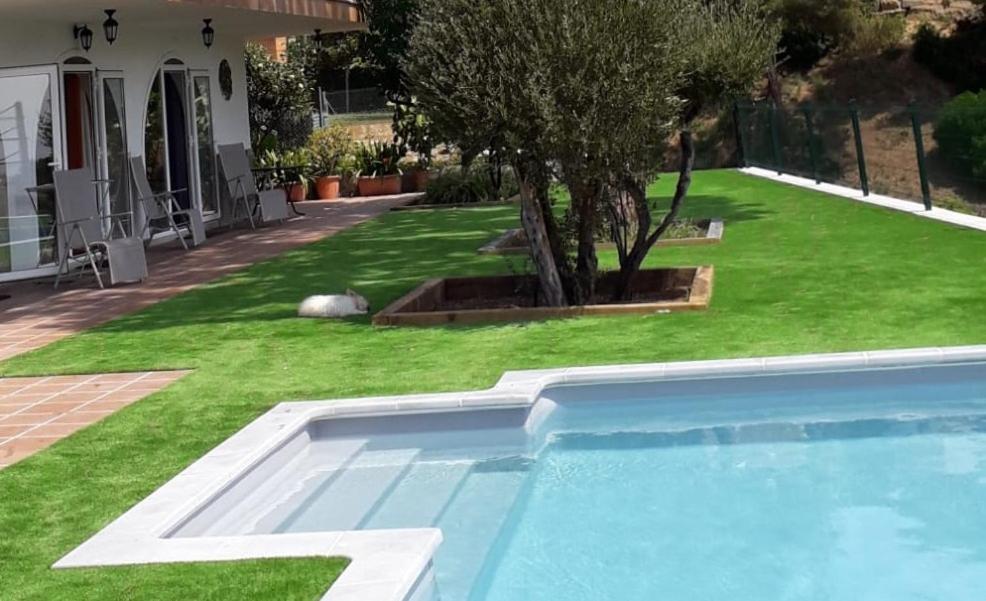Sea-view Cozy Aptm W Amazing Pool & Trampoline For Kids! Appartement