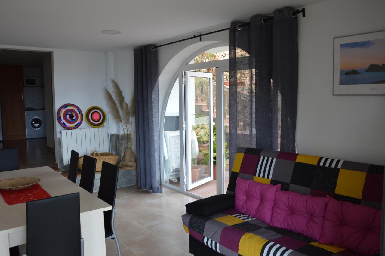 Sea-view Cozy Aptm W Amazing Pool & Trampoline For Kids! Appartement *
