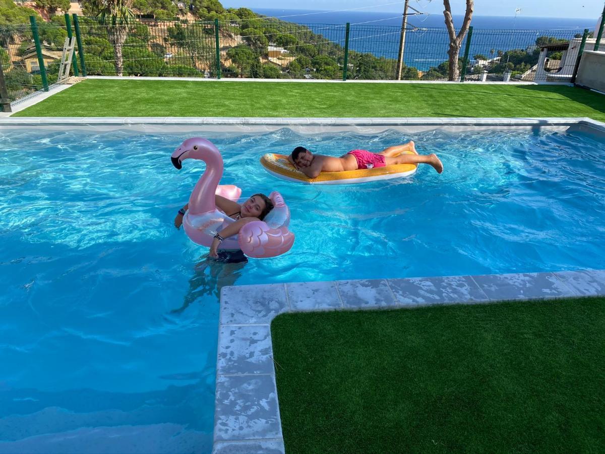 Sea-view Cozy Aptm W Amazing Pool & Trampoline For Kids! Appartement *